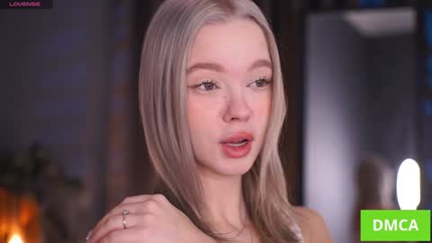 Alina online show from November 2025 07:30:02 AM