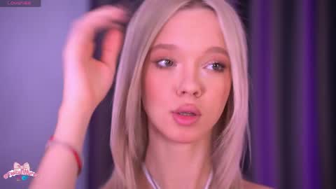 Alina online show from April 2026 08:01:01 AM
