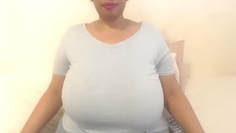 Snapshot of boobyqueen24 chatting on September 2025 06:51:02 AM boobyqueen online show from September 2025 06:51:02 AM