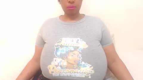 Snapshot of boobyqueen24 chatting on April 2026 07:55:01 AM boobyqueen online show from April 2026 07:55:01 AM