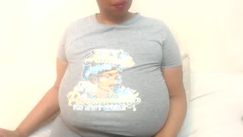Snapshot of boobyqueen24 chatting on April 2026 08:57:02 PM boobyqueen online show from April 2026 08:57:02 PM