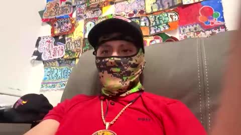 Snapshot of boonkgang1028 chatting on October 2025 10:32:01 PM SHY BOY online show from October 2025 10:32:01 PM