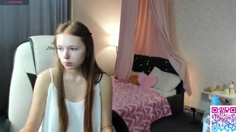 Milena online show from September 2025 02:15:02 AM