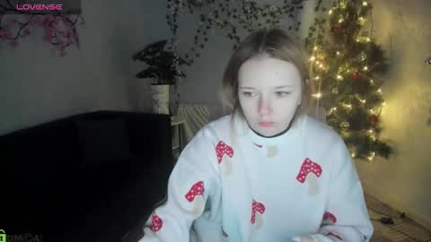 Milena online show from December 2025 02:52:02 AM