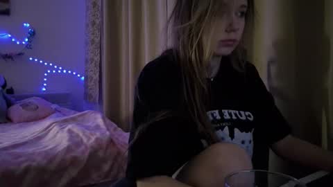 Milena online show from February 2026 02:38:02 AM