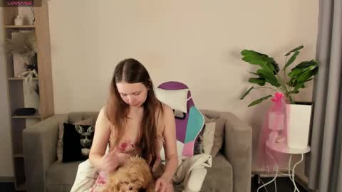 Milena online show from May 2026 03:03:02 AM