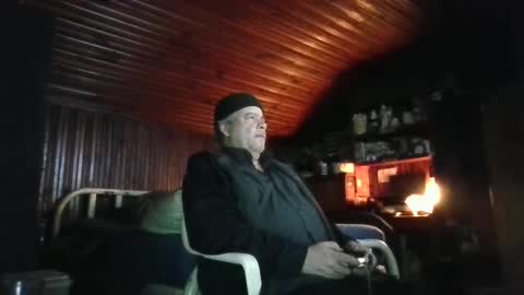 Snapshot of booshy chatting on January 2025 05:09:01 AM Booshwa online show from January 2025 05:09:01 AM