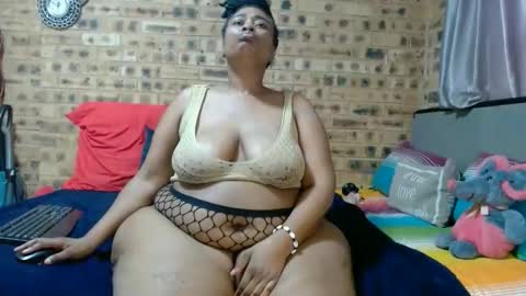 Snapshot of bootytwerkxxx chatting on April 2026 11:16:01 AM bootytwerkxxx online show from April 2026 11:16:01 AM