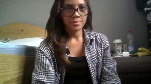 boozyArt online show from December 2025 07:35:01 AM