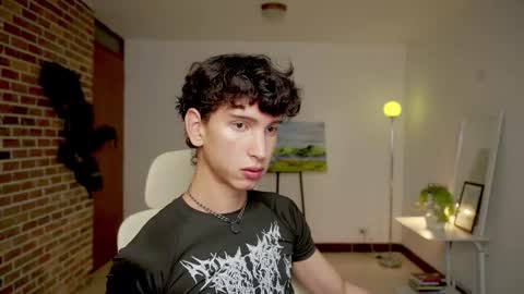 Bream online show from October 2025 10:23:02 AM