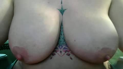 BoredCountryGirl online show from May 2026 03:24:02 AM
