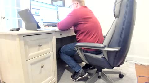 Snapshot of boredhorndog chatting on February 2025 04:14:02 PM Boredhorndog online show from February 2025 04:14:02 PM