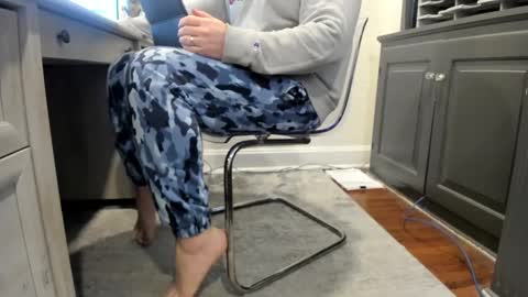 Snapshot of boredhorndog chatting on February 2025 03:20:02 PM Boredhorndog online show from February 2025 03:20:02 PM