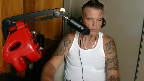 Snapshot of boss1420 chatting on September 2025 06:02:01 PM BOSS online show from September 2025 06:02:01 PM