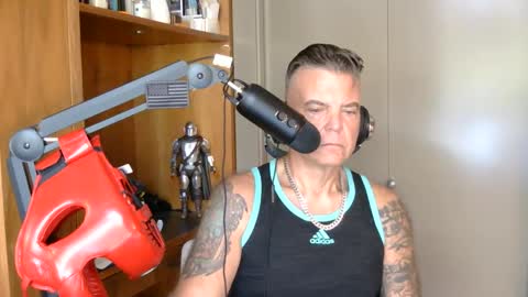 Snapshot of boss1420 chatting on October 2025 04:37:01 PM BOSS online show from October 2025 04:37:01 PM