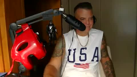 Snapshot of boss1420 chatting on October 2025 06:49:02 PM BOSS online show from October 2025 06:49:02 PM