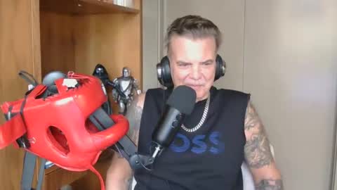 Snapshot of boss1420 chatting on October 2025 04:52:01 PM BOSS online show from October 2025 04:52:01 PM