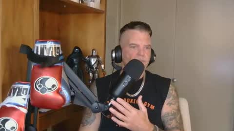 Snapshot of boss1420 chatting on November 2025 05:47:01 PM BOSS online show from November 2025 05:47:01 PM