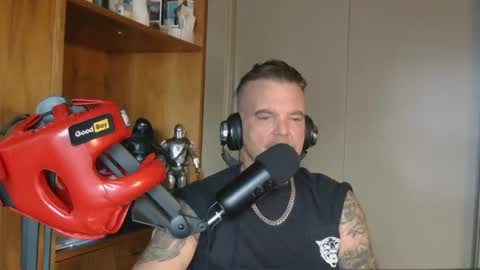 Snapshot of boss1420 chatting on November 2025 08:13:02 PM BOSS online show from November 2025 08:13:02 PM