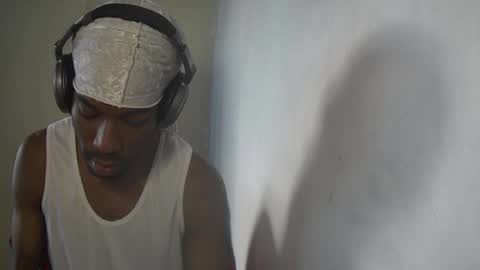 boss_playa98 online show from June 2026 09:52:01 PM