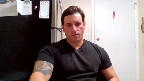 Snapshot of bosslife505050 chatting on January 2025 09:43:02 PM The Italian Boss  online show from January 2025 09:43:02 PM