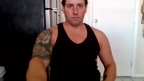 Snapshot of bosslife505050 chatting on February 2025 05:20:01 PM The Italian Boss  online show from February 2025 05:20:01 PM