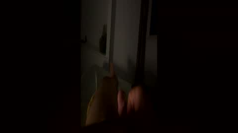 botezatumr online show from June 2026 10:38:01 PM