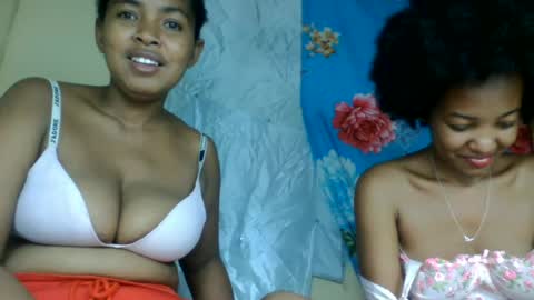 Snapshot of botorielle chatting on June 2026 07:49:01 PM botorielle online show from June 2026 07:49:01 PM