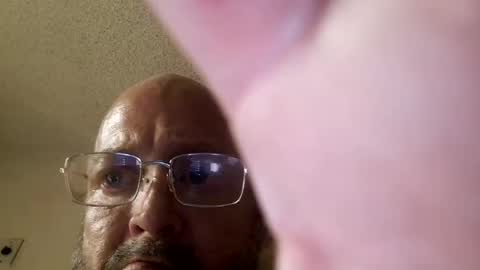 bottomfeederforever2 online show from October 2025 10:46:02 AM