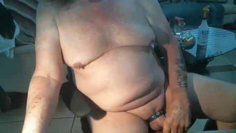 Snapshot of bottomguy33540 chatting on September 2025 07:02:02 PM BAM online show from September 2025 07:02:02 PM