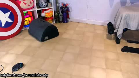 Pumpkin Butt online show from January 2025 05:15:02 PM