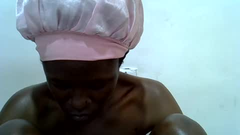 Snapshot of bouncy_vee chatting on June 2026 10:37:02 AM bouncy_vee online show from June 2026 10:37:02 AM