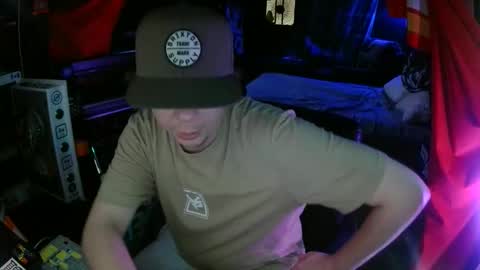 Snapshot of bowerboi1217 chatting on November 2025 12:57:01 AM Bowerboi1217 online show from November 2025 12:57:01 AM