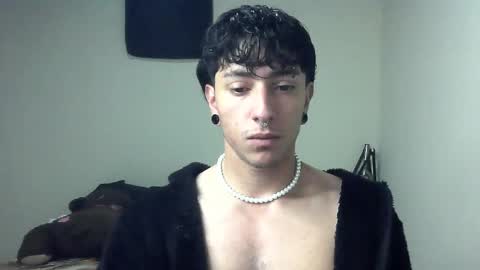 Snapshot of boy_fox_guys chatting on December 2024 11:40:02 AM Boy Astro online show from December 2024 11:40:02 AM