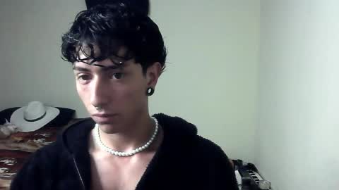 Snapshot of boy_fox_guys chatting on December 2024 10:53:02 AM Boy Astro online show from December 2024 10:53:02 AM