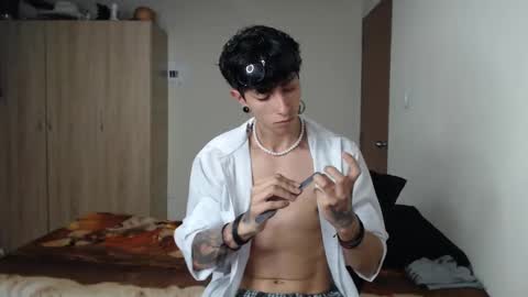 Snapshot of boy_fox_guys chatting on February 2025 12:49:01 AM Boy Astro online show from February 2025 12:49:01 AM