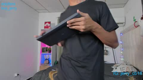 boy_jerry online show from December 2025 06:06:01 AM