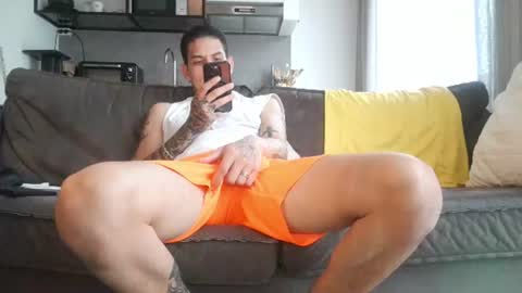 Snapshot of boy_master5 chatting on June 2026 07:17:01 AM boy_master5 online show from June 2026 07:17:01 AM