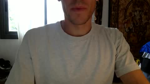 Snapshot of boybcn94 chatting on May 2026 04:46:02 PM boybcn94 online show from May 2026 04:46:02 PM