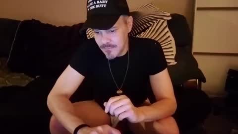 Snapshot of boyblond36 chatting on December 2024 01:14:01 PM Slutty Stud online show from December 2024 01:14:01 PM