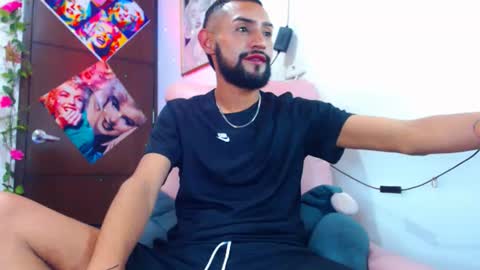 Snapshot of boybunnyerotic chatting on September 2025 03:41:02 AM boybunnyerotic online show from September 2025 03:41:02 AM