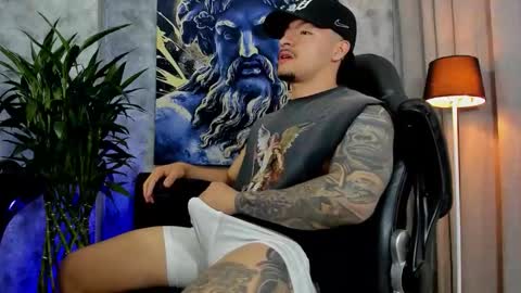 boyc02_ online show from October 2025 11:48:02 PM