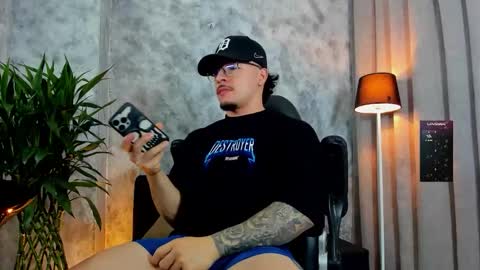 boyc02_ online show from November 2025 01:11:01 PM