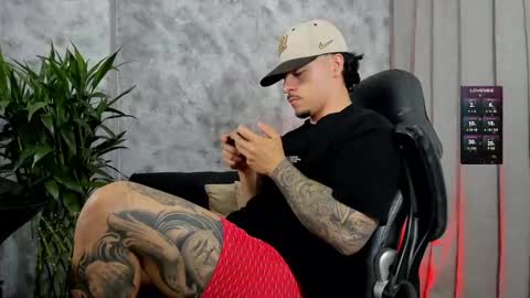 boyc02_ online show from December 2025 11:39:02 AM