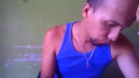 Snapshot of boycumlatino21 chatting on December 2024 05:58:01 PM Boy online show from December 2024 05:58:01 PM