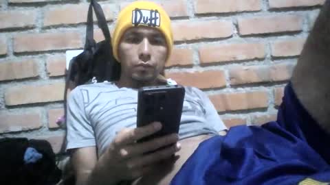 Snapshot of boycumlatino21 chatting on January 2025 05:02:01 PM Boy online show from January 2025 05:02:01 PM