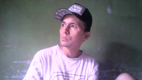 Snapshot of boycumlatino21 chatting on January 2025 10:57:01 PM Boy online show from January 2025 10:57:01 PM