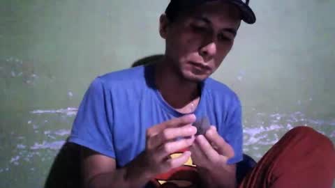 Snapshot of boycumlatino21 chatting on February 2025 02:06:02 AM Boy online show from February 2025 02:06:02 AM