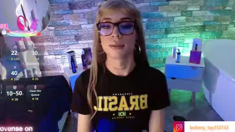 boyfox_tay online show from September 2025 03:43:01 AM