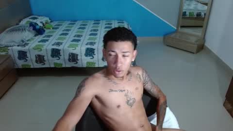Snapshot of boyhot_sw chatting on February 2025 04:22:01 AM boyhot_sw online show from February 2025 04:22:01 AM